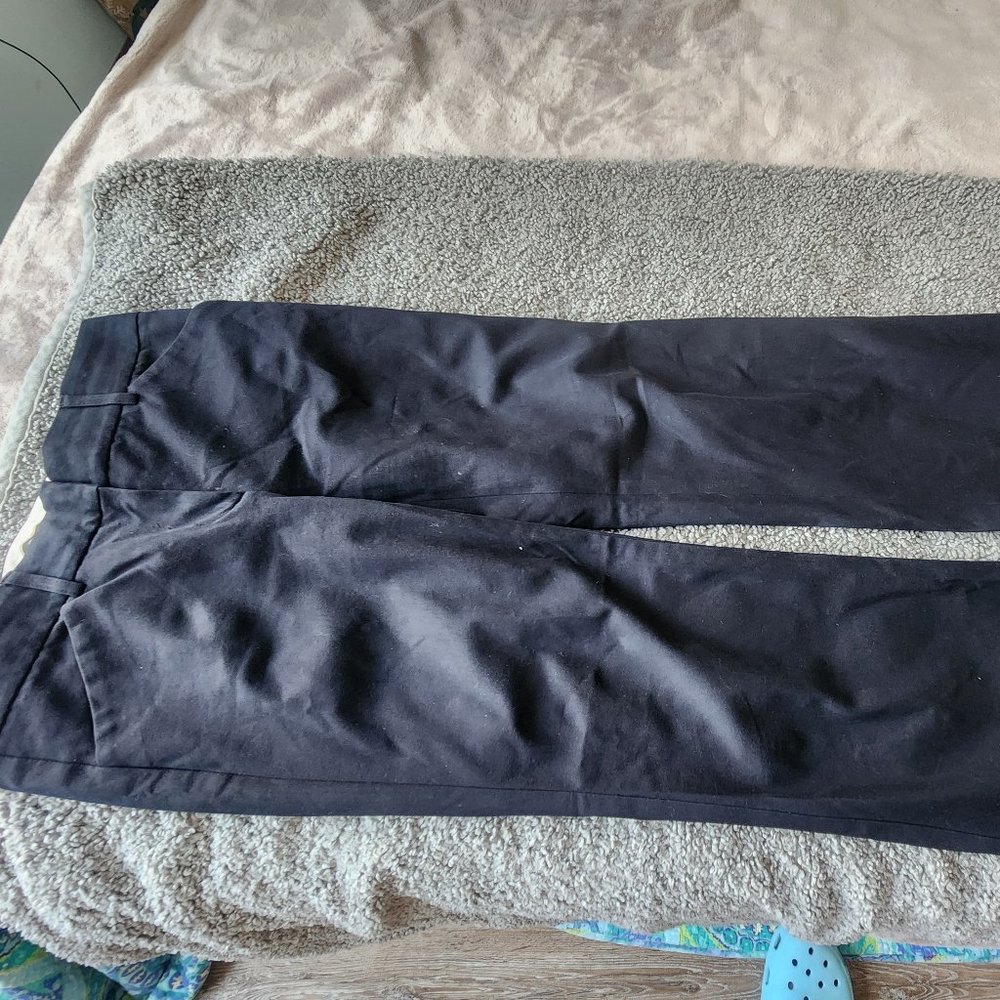 Theory black pants - Picture 2 of 4